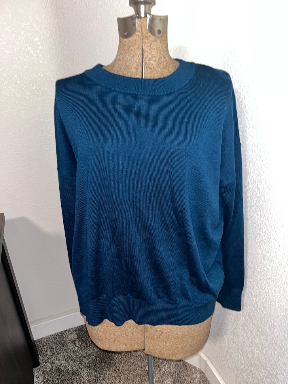 Donna Karan Open Back Sweater Womens M Teal NWT